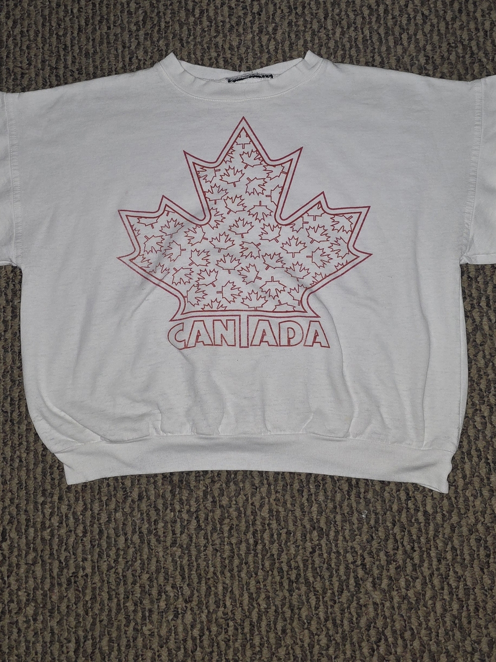 Vintage Canada Maple Leaf Graphic Sweatshirt - White with Red Print